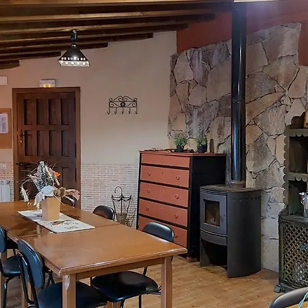 Casa Rural Valle Del Holiday home *